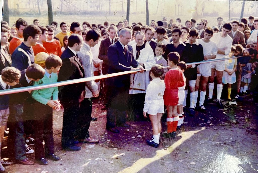 Inaugurazione Campo della ASD Carpianese nel 1968